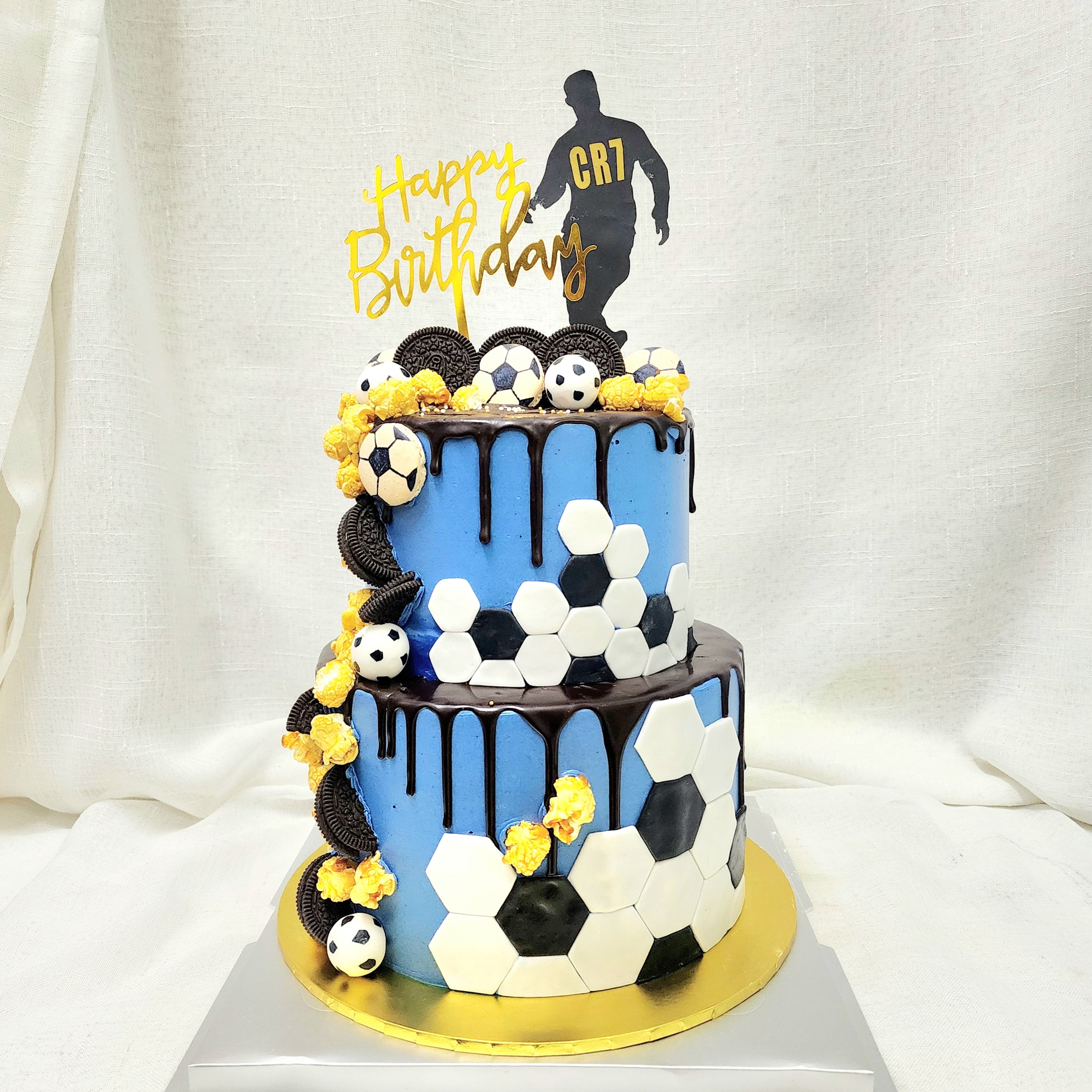 Bakerdays | Personalised Football Birthday Cakes| bakerdays