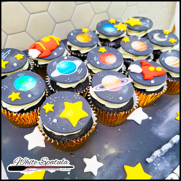 Pull-apart Planet Galaxy Cupcakes Cake