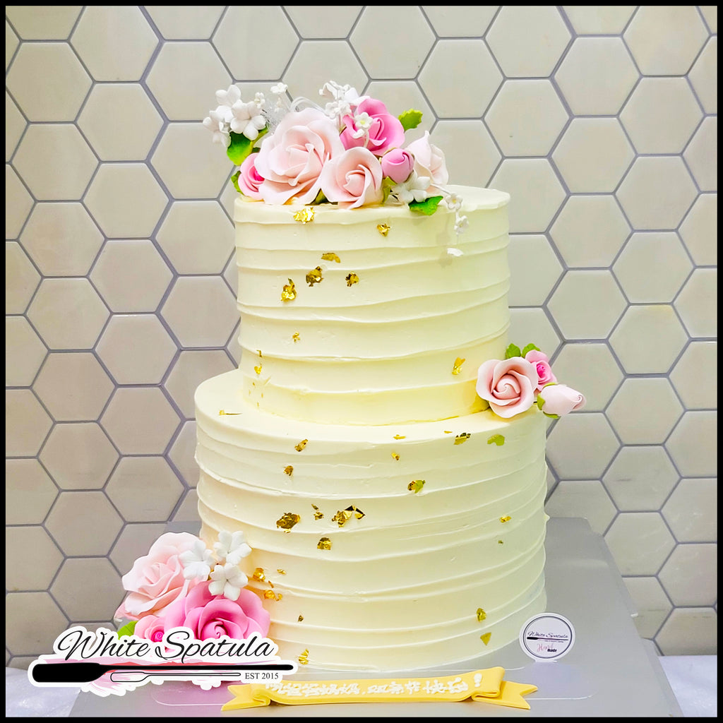 Classic Floral Cake