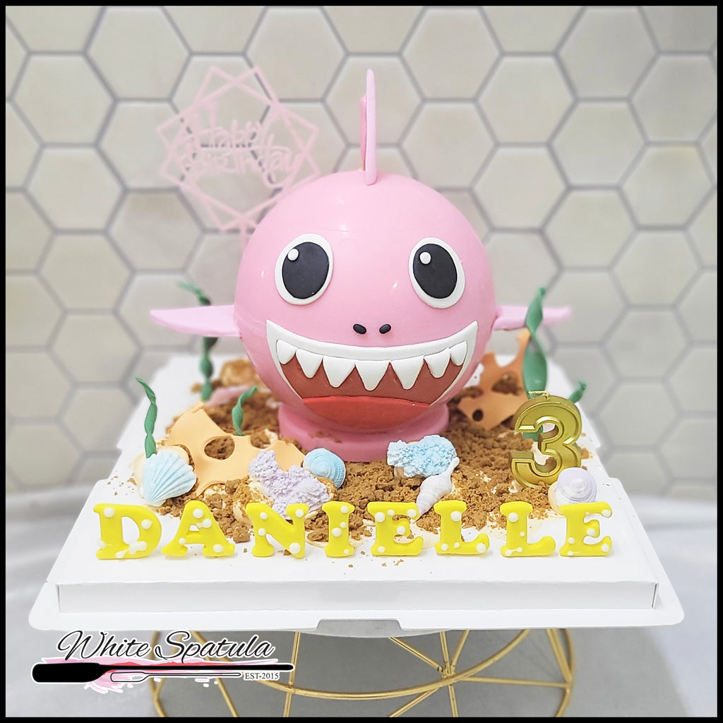 Pinky Shark Baby Pinata Surprise Cake (Copy)